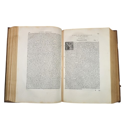 47 - PLINIUS SECUNDUS, Gaius. 
(Historia naturalis) ... historia mundi libri
XXXVIl. denuo ad vetustos co... 