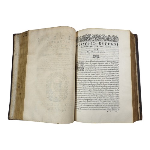 87 - Cicero
De rhetorica volumen primum (-secundum). 
Venice: Aldus, 1583; Epistolae familiares; epistola... 