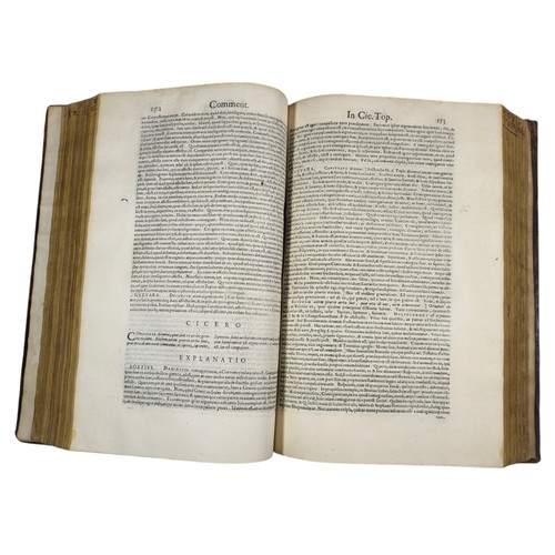 87 - Cicero
De rhetorica volumen primum (-secundum). 
Venice: Aldus, 1583; Epistolae familiares; epistola... 