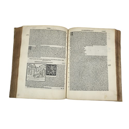 112 - Gaius Plinius Secundus
Naturalis historiae libri XXXVII e castigationibus Hermolai Barbari, ac codic... 