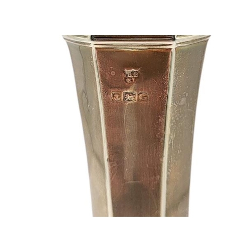 161 - BARKER BROTHERS SILVER LTD, AN ART DECO SILVER POSY VASE, HALLMARKED BIRMINGHAM, 1931
Hexagonal form... 