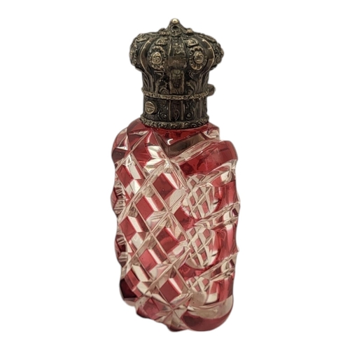 27 - HENRY GILBERTSON & SONS, A 19TH  CENTURY WHITE METAL AND CUT CRYSTAL PERFUME BOTTLE (WHITE METAL TES... 