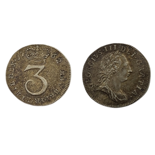 265 - AN 18TH CENTURY BRITISH GEORGE III SILVER 3 PENCE COIN, DATED 1762
Young laureate and draped bust of... 