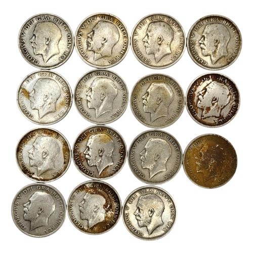 277 - FIFTEEN 20TH CENTURY GEORGE V SILVER HALF CROWNS, RANGING FROM 1912 - 1914
1st type uncrowned bust f... 