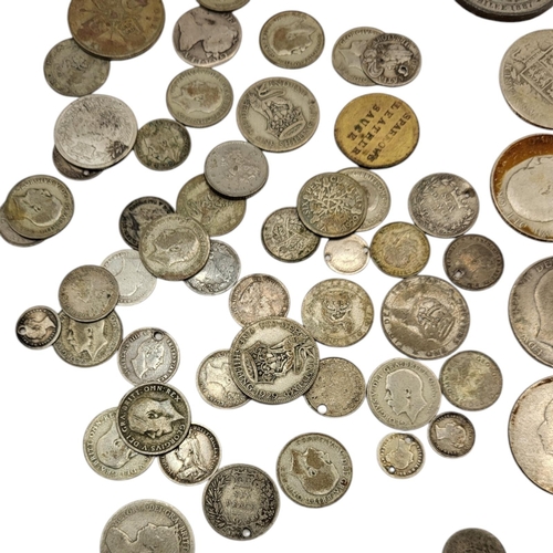 301 - A COLLECTION OF 18TH CENTURY AND LATER BRITISH COINS, TOKENS AND MEDAL
To include cartwheel pennies,... 