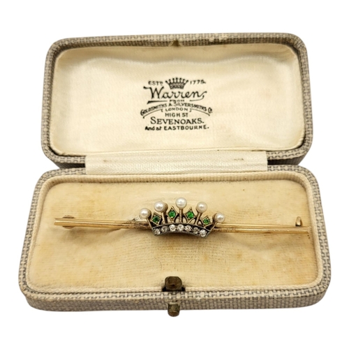 96 - A CASED EDWARDIAN YELLOW METAL, DIAMOND, PERIDOT AND PEARL BAR BROOCH, TOGETHER WITH A YELLOW METAL,... 