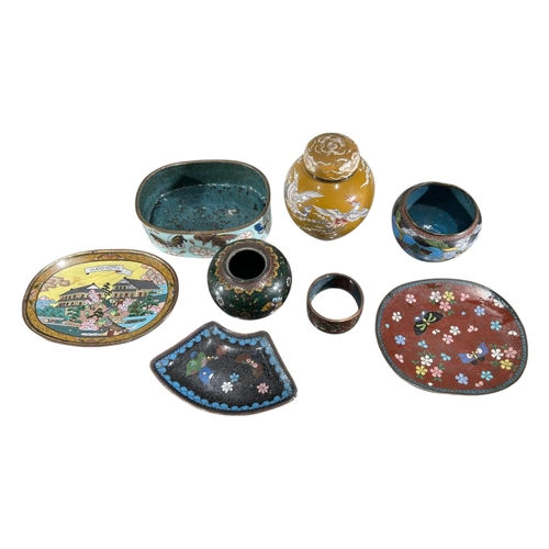 392 - A COLLECTION OF JAPANESE MEIJI PERIOD CLOISONNÉ ENAMEL ITEMS, TO INCLUDE A TRI-FOOTED KORO EXAMPLE
C... 