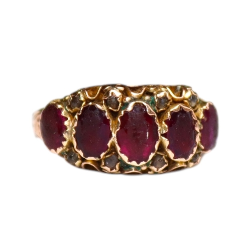 26 - SOLOMON HENRY SCHWERSEE. EDWARDIAN 9CT GOLD, GARNET AND DIAMOND RING, HALLMARKED BIRMINGHAM 1906. Ha... 