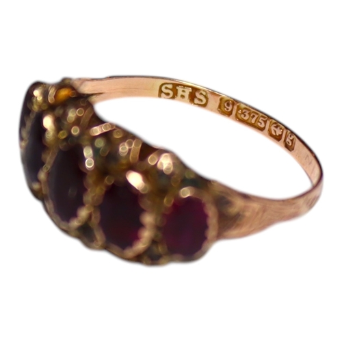 26 - SOLOMON HENRY SCHWERSEE. EDWARDIAN 9CT GOLD, GARNET AND DIAMOND RING, HALLMARKED BIRMINGHAM 1906. Ha... 