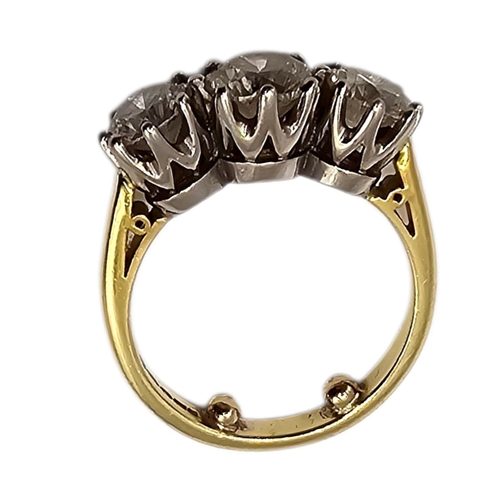 501 - AN 18CT GOLD 2.40CT NATURAL DIAMOND TRILOGY / ENGAGEMENT RING, HALLMARKED BIRMINGHAM
Having central ... 