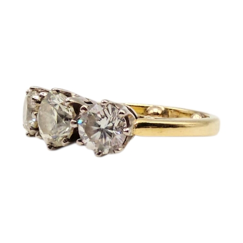 501 - AN 18CT GOLD 2.40CT NATURAL DIAMOND TRILOGY / ENGAGEMENT RING, HALLMARKED BIRMINGHAM
Having central ... 