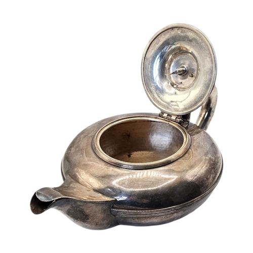 506 - PATRICK LOUGHLIN, A 19TH CENTURY WILLIAM IV IRISH SILVER TEAPOT
Hallmarked Dublin, 1835, wide compre... 