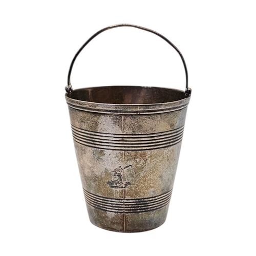 510 - AN EARLY 19TH CENTURY GEORGE III SILVER CREAM PALE
Hallmarked London, 1804, bucket form with reeded ... 
