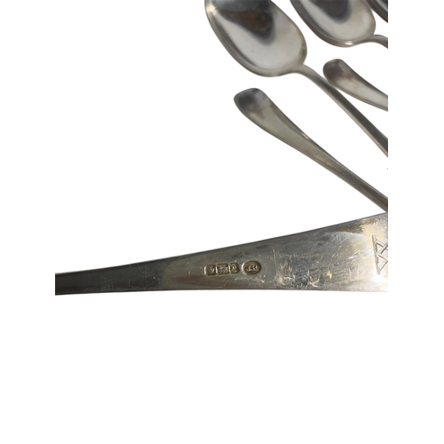 640 - JOHN ROUND & SON LTD, A COLLECTION OF GEORGE V SILVER FLATWARE
Hallmarked Sheffield, 1916, Hanoveria... 