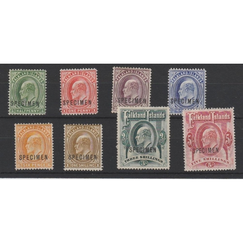 1042 - 1904-12 KEVII ½d - 5/- Set of eight overprinted 