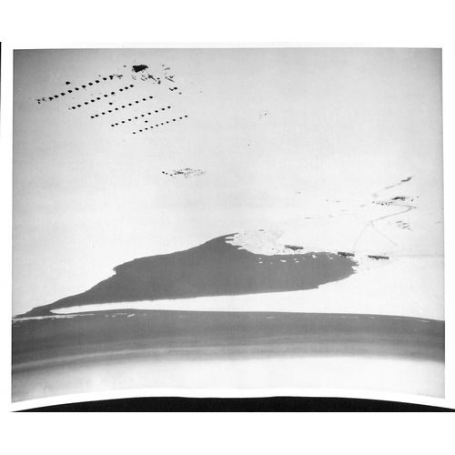 955 - Operation Highjump / Windmill. 1946-48 Large (mainly 25x20cm) Press Photos taken during 1946-47 Oper... 