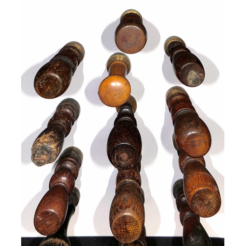 20 - G.B. - Mailbag Seals. c.1880-1950 Handstamps with turned wooden handles, the brass ends with place n... 