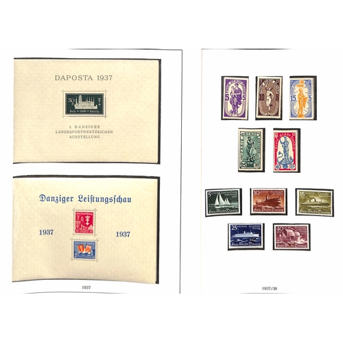 984 - 1920-39 Mint collection in an album including 1920 2pf - 80pf Kleiner Innendienst overprints (no 60p... 