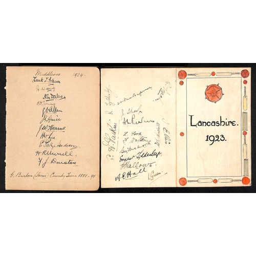 363 - Autographs - County Sides. 1923-2004 Autographs of county sides on paper (16) or commemorative cover... 