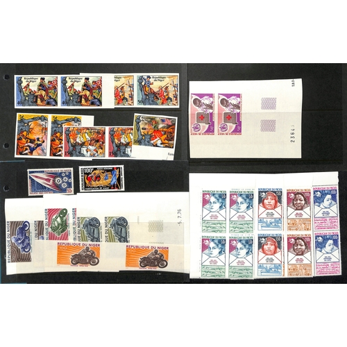 559 - Niger. 1921 - c.1990 Mint and used collection with covers, die and plate proofs. (100s).