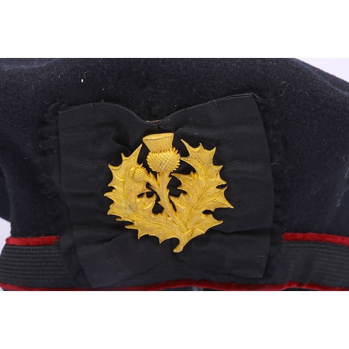 83 - Kings / Queens Body Guard of Scotland Royal Company of Archers Undress Headdress, fine example produ... 