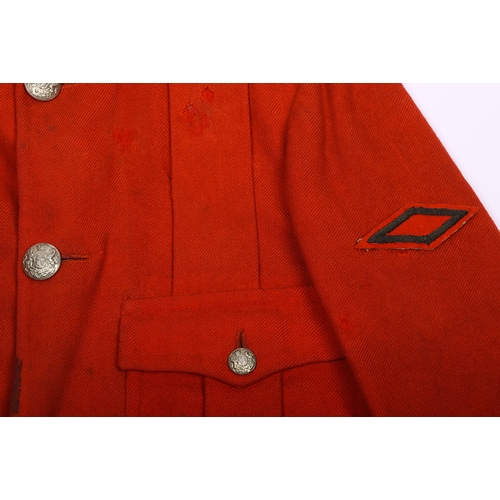 101 - Victorian Other Ranks scarlet tunic for a private of the Fife Volunteers. 4 pocket wool tunic with b... 