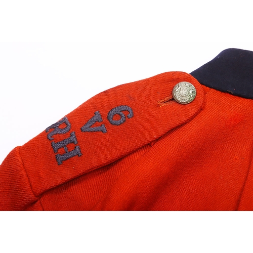 101 - Victorian Other Ranks scarlet tunic for a private of the Fife Volunteers. 4 pocket wool tunic with b... 