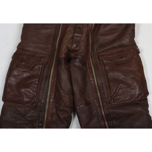 847 - WW2 RAF Irvin Suit Trousers, 1940 dated. A very nice pair of the RAF's Irvin flying trousers. leathe... 