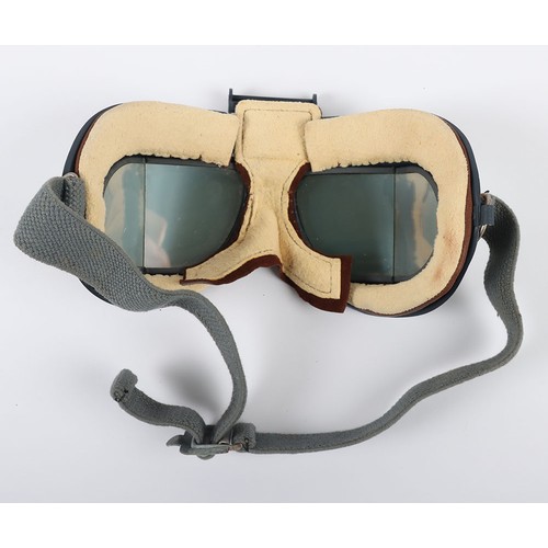 856 - WW2 RAF Mk.VII Flying Goggles. A very good pair of original RAF Mk.VII flying goggles. Good frames w... 