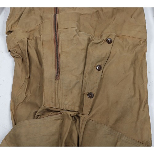 863 - WW2 RAF 1930 Pattern Sidcot Flying Suit. A very nice example of the RAF 1930 pattern sidcot suit as ... 