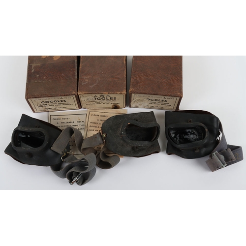 899 - WW2 RAF Night Simulator Gunnery Training Goggles, Boxed. Three pairs of the night gunnery simulator ... 
