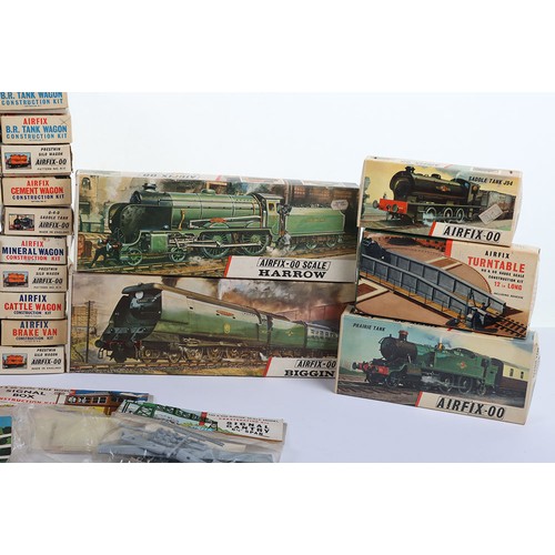 A Quantity Airfix H0 & 00 Gauge Wagons and Lineside kits in original ...