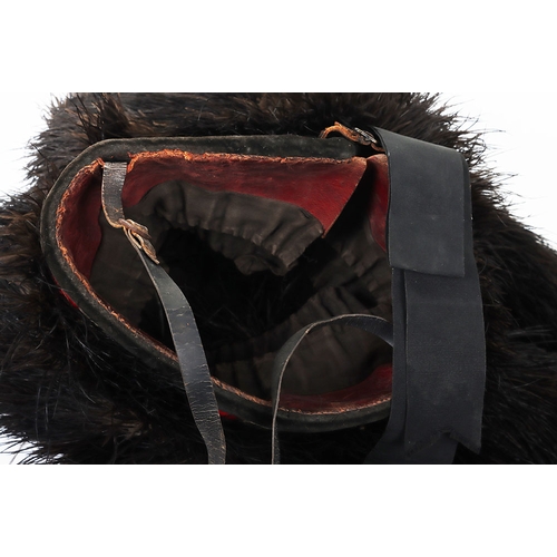 24 - Highlanders ostrich feather bonnet with correct 5 tails, silk rosette, diced band, black leather chi... 