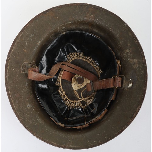 39 - WW1 British Other Ranks Medics Steel Combat Helmet, fine example of a 2nd type brodie steel helmet w... 