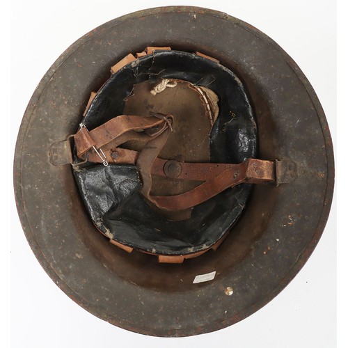 41 - WW1 British Steel Combat Helmet with Divisional Sign, interesting 2nd pattern example of a British W... 