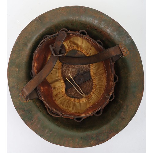 42 - WW1 British 'A' Pattern Steel Combat Helmet, interesting example of the very early pattern British s... 