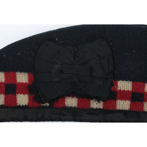 32 - Great War Scottish Glengarry, fine example of a Great War period other ranks glengarry in blue wool ... 
