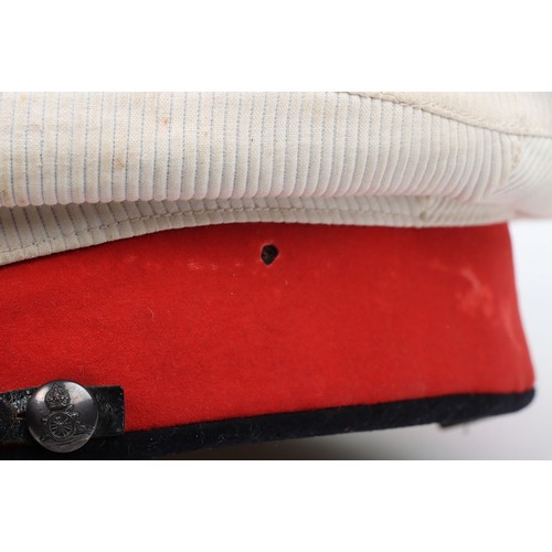 60 - Great War Period Royal Artillery Other Ranks Dress Peaked Cap. A fair example of the Royal Artillery... 