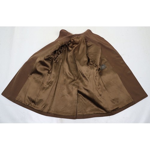 243 - WW2 US Officers 'Mackinway' Jacket, fine example of a 1942 dated officers doeskin wool Mackinway pat... 