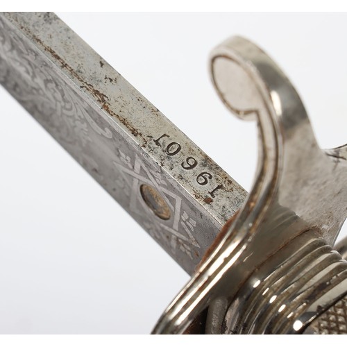 613 - 1821 Pattern Royal Artillery Officers Sword, regulation pattern with dented swept three bar hilt, sh... 