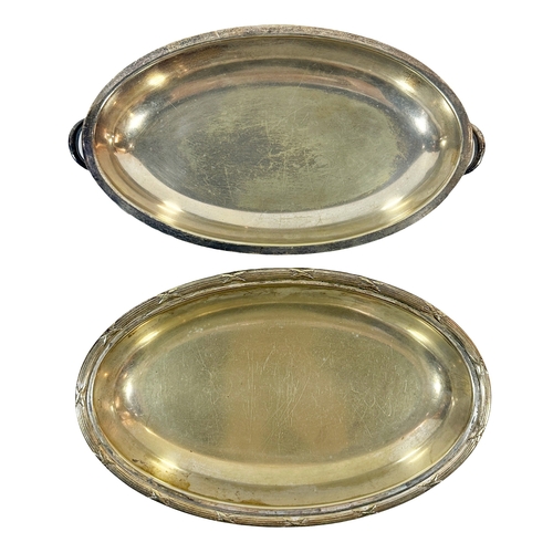 44 - A silver plate oval etched dish, (L: 33cm)