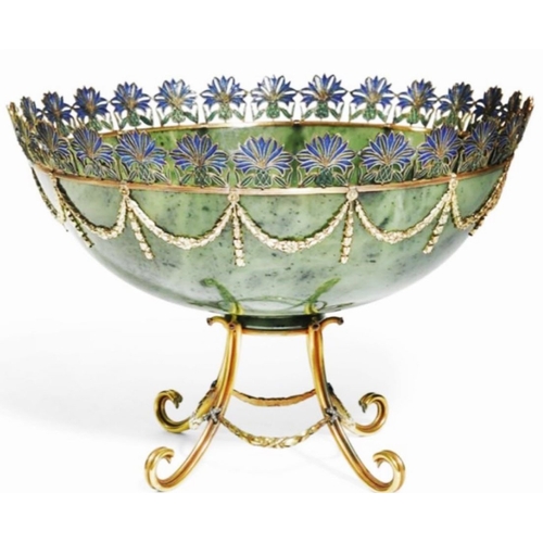 79 - A large 15ct solid gold plique-à-jour enamel centrepiece bowl 
Marked Rudle