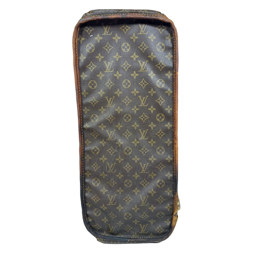 106 - Louis Vuitton Vintage Monogram Travel Bag