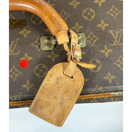 106 - Louis Vuitton Vintage Monogram Travel Bag