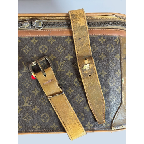 110 - Louis Vuitton Vintage Monogram Stratos Travel Bag