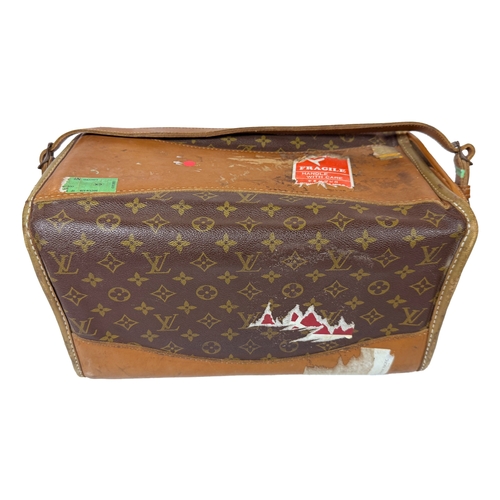 112 - Louis Vuitton Vintage Train Case Monogram Canvas Carry On Vanity Bag Luggage