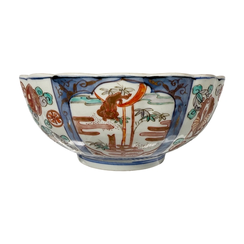 130 - An Imari style bowl