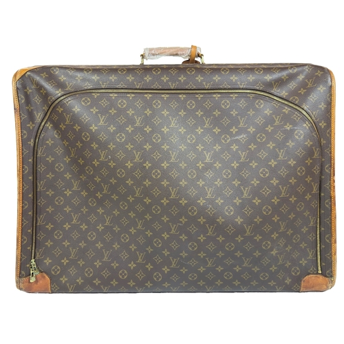 18 - Louis Vuitton Vintage Monogram Pullman Travel Bag.