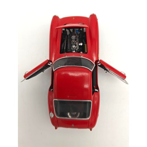 82 - A 1:43 Maserati 300S, 250GT SWB and 250GTO KitA 1/43 scale Maserati 300S, a 1/24th Ferrari 250GT SWB... 