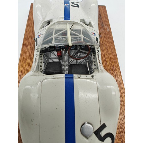 95 - Two Maserati Tipo 60 / 61 Birdcage Models on PlinthsTwo 1/24 Maserati Tipo 60 / 61 Birdcage models o... 